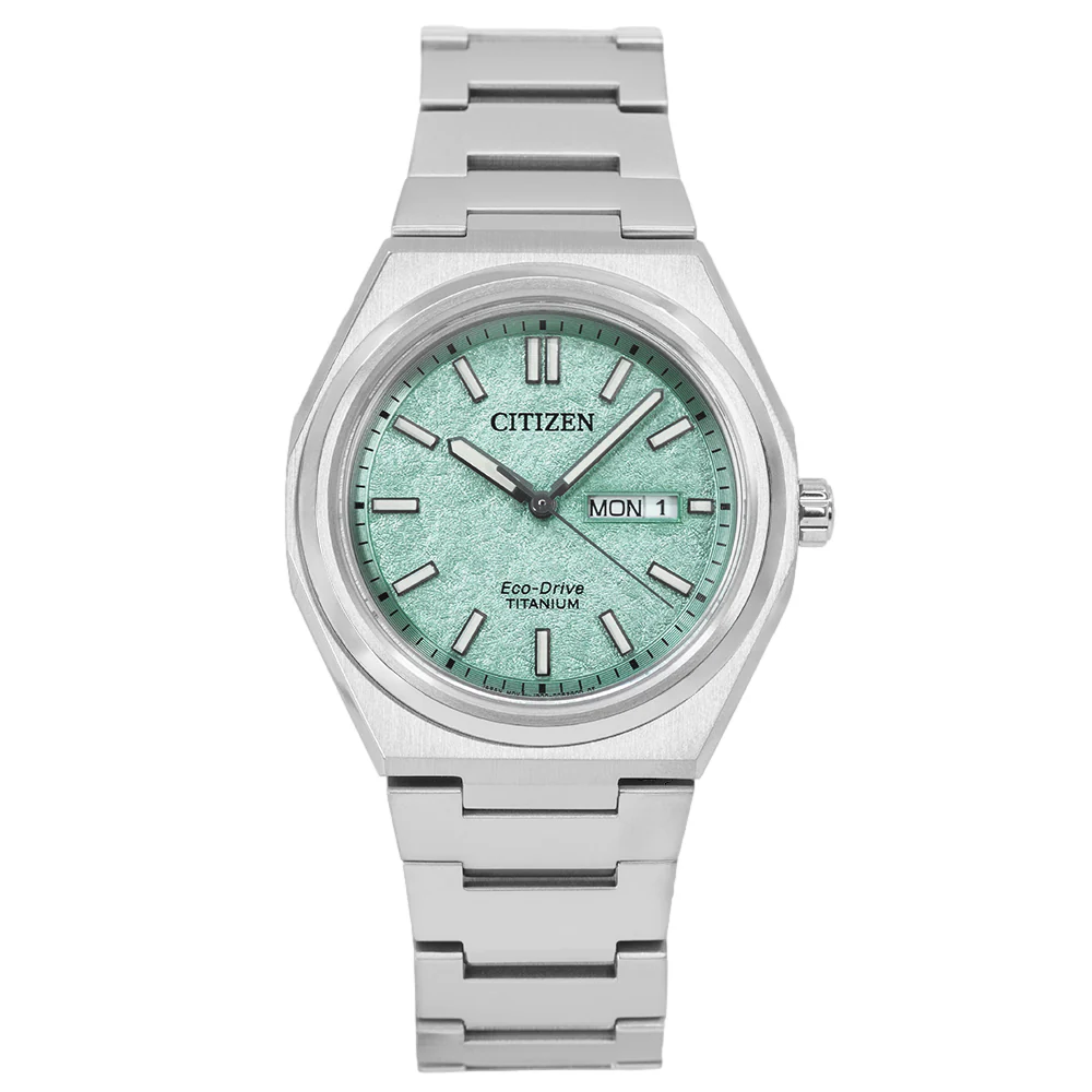 Citizen Men's AW0130-85M Super Titanio Eco-Drive - Image 2