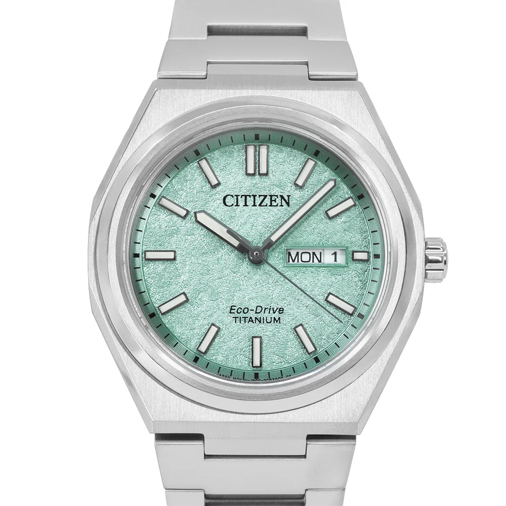 Citizen Men's AW0130-85M Super Titanio Eco-Drive - Image 3