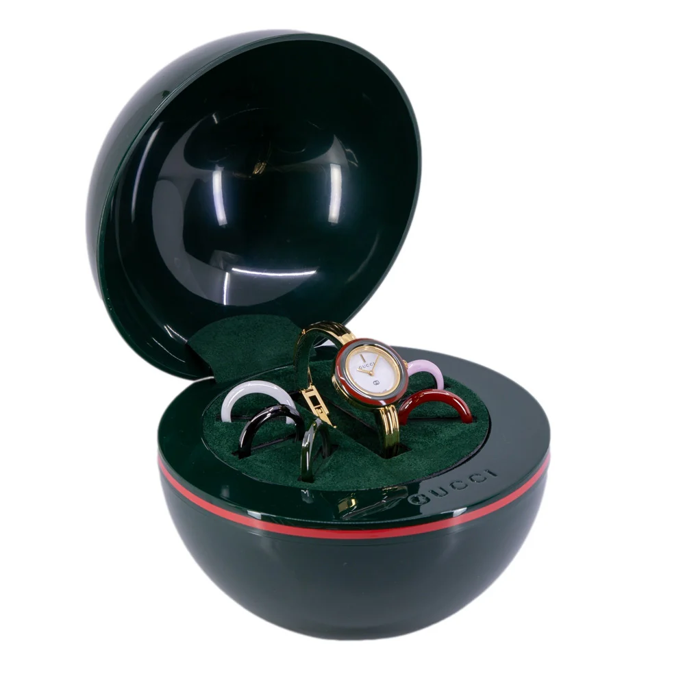 Gucci YA151543 Play Quartz Woman's Watch - Image 3